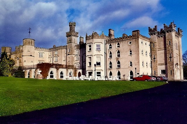 Cabra Castle entrance
